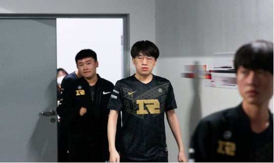 不仅在比分 不仅在比分