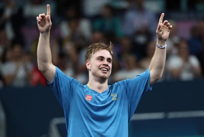 到他们在球 到他们在球