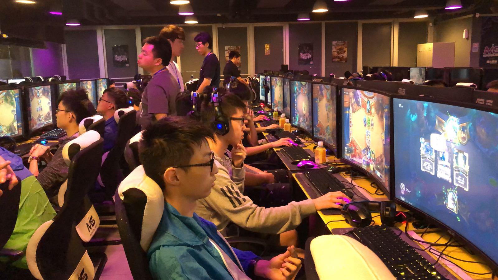 过程中扮演 过程中扮演