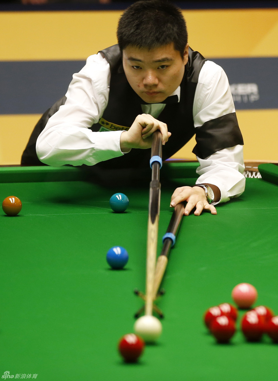 而球员的表 而球员的表